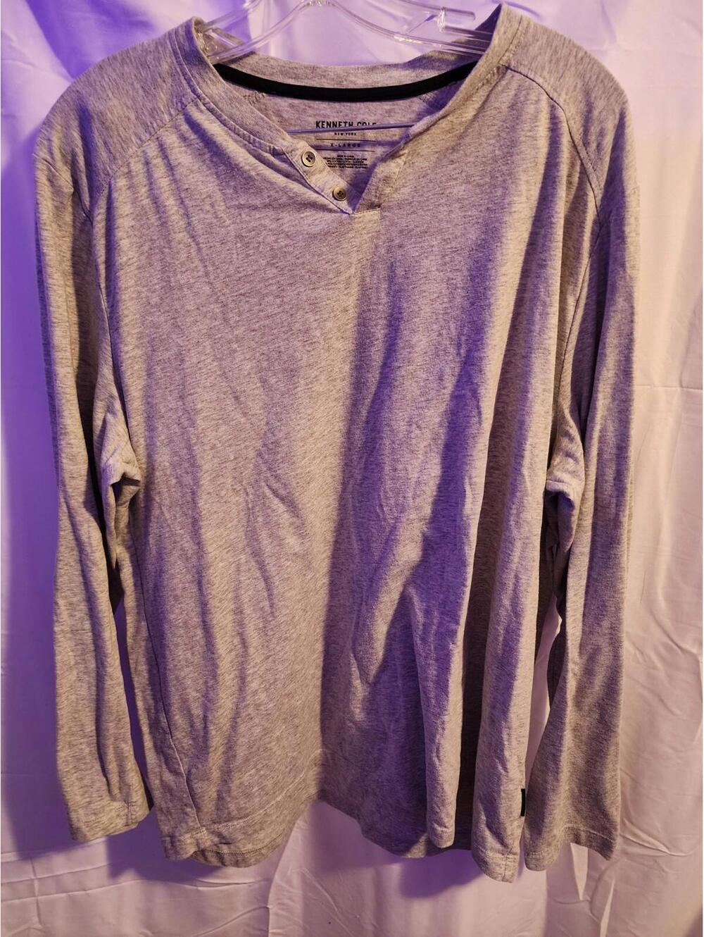 Kenneth Cole lightweight Grey long sleeve shirt in Mens XL. Very good condition